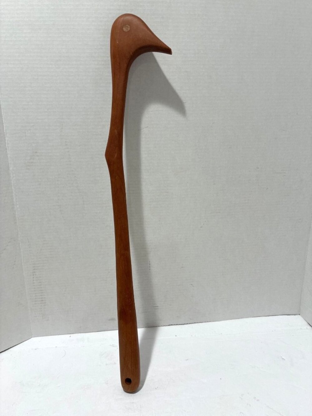 Vintage Unique Hand Carved Maple Wood Bird Duckface Back Scratcher
